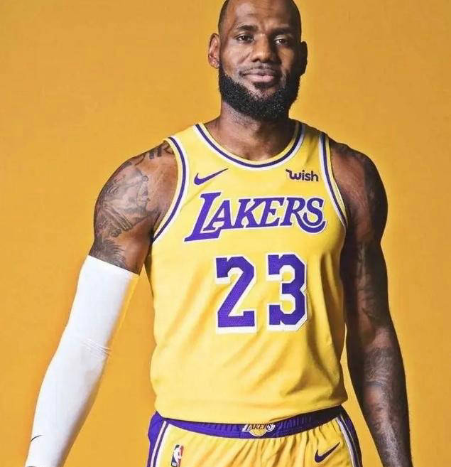 费德勒赛事官方发布连败新规，公牛争议不断！的简单介绍